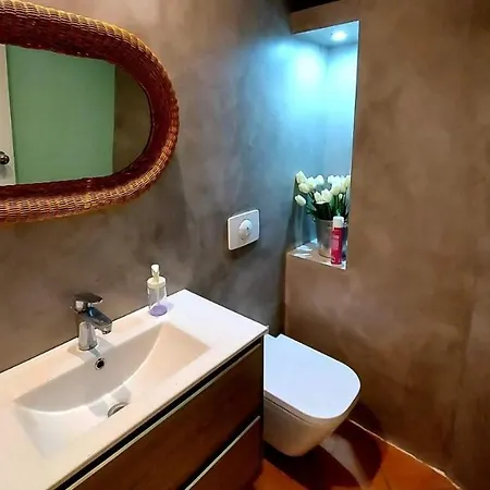 Апартаменты Marina Breeze *