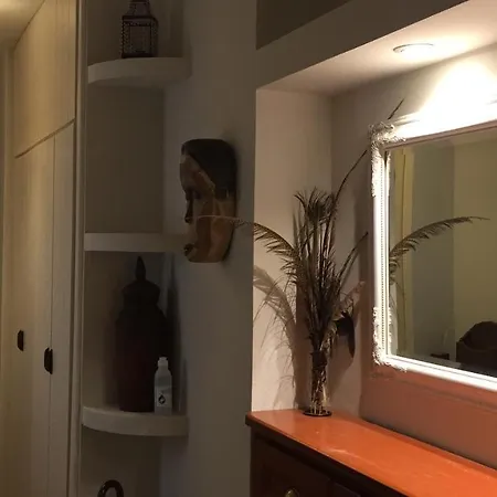 Marina Breeze Apartment *